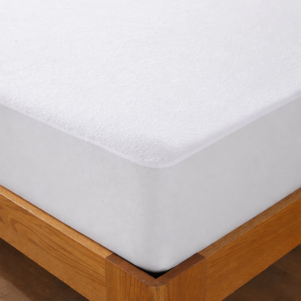 protege matelas pure essentiel blanc demontre coin lit